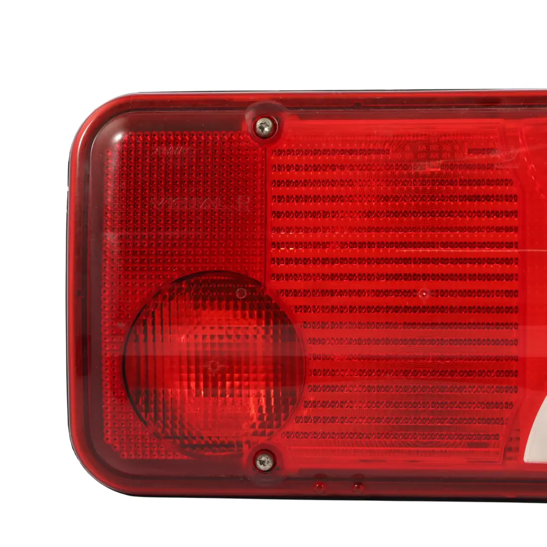 Feu Arrière Droit pour Mercedes Sprinter W906 à propos du numéro de pièce A9068201764 Mercedes Sprinter W906 Feu Arrière Droit - SKU A9068201764 - Numéro de pièce A9068201764