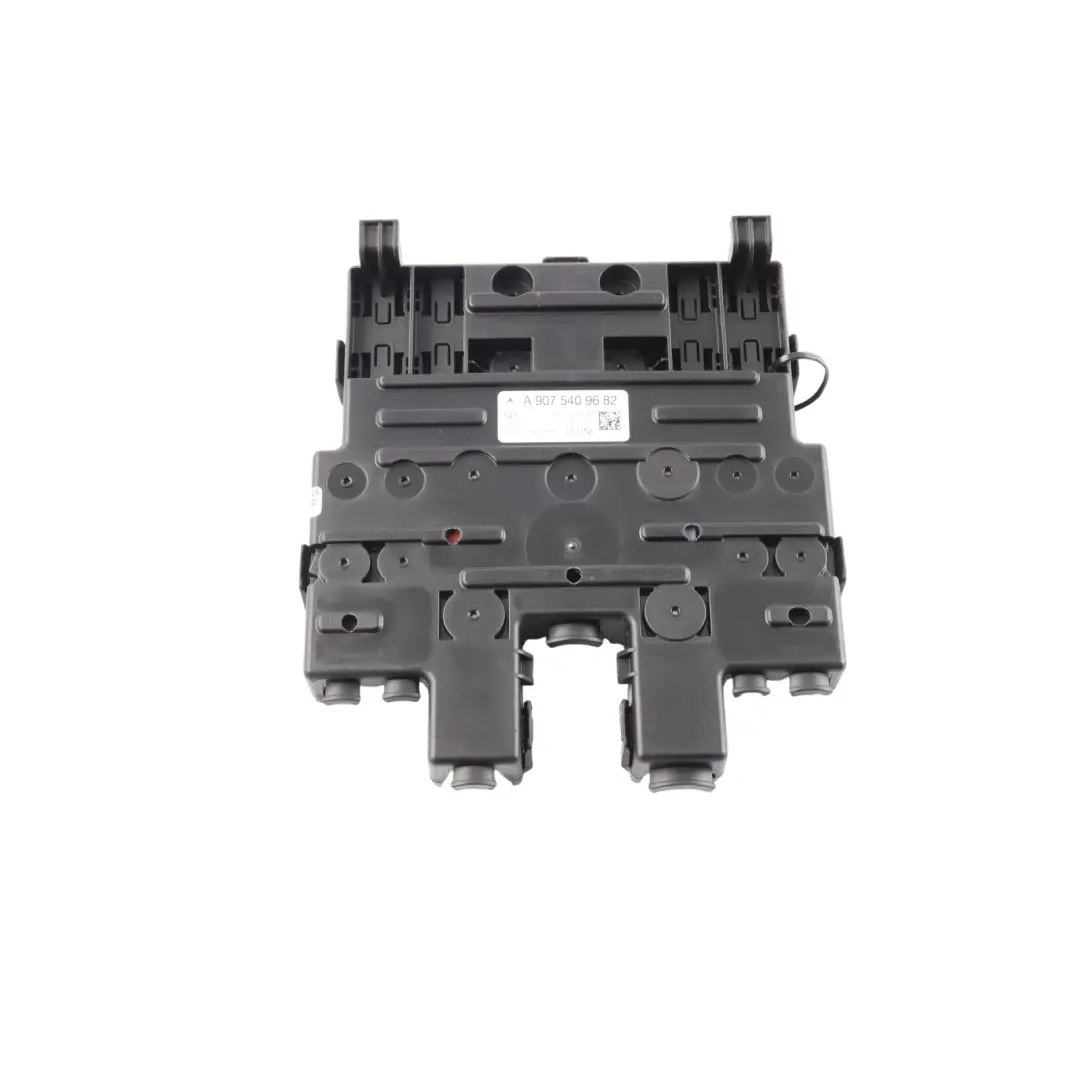 W907 W910 Scatola Fusibili Scatola Relè Modulo per Mercedes Sprinter con numero di parte A9075409682 Mercedes Sprinter W907 W910 Scatola Fusibili Scatola Relè Modulo - SKU A9075409682 - Numero di parte A9075409682