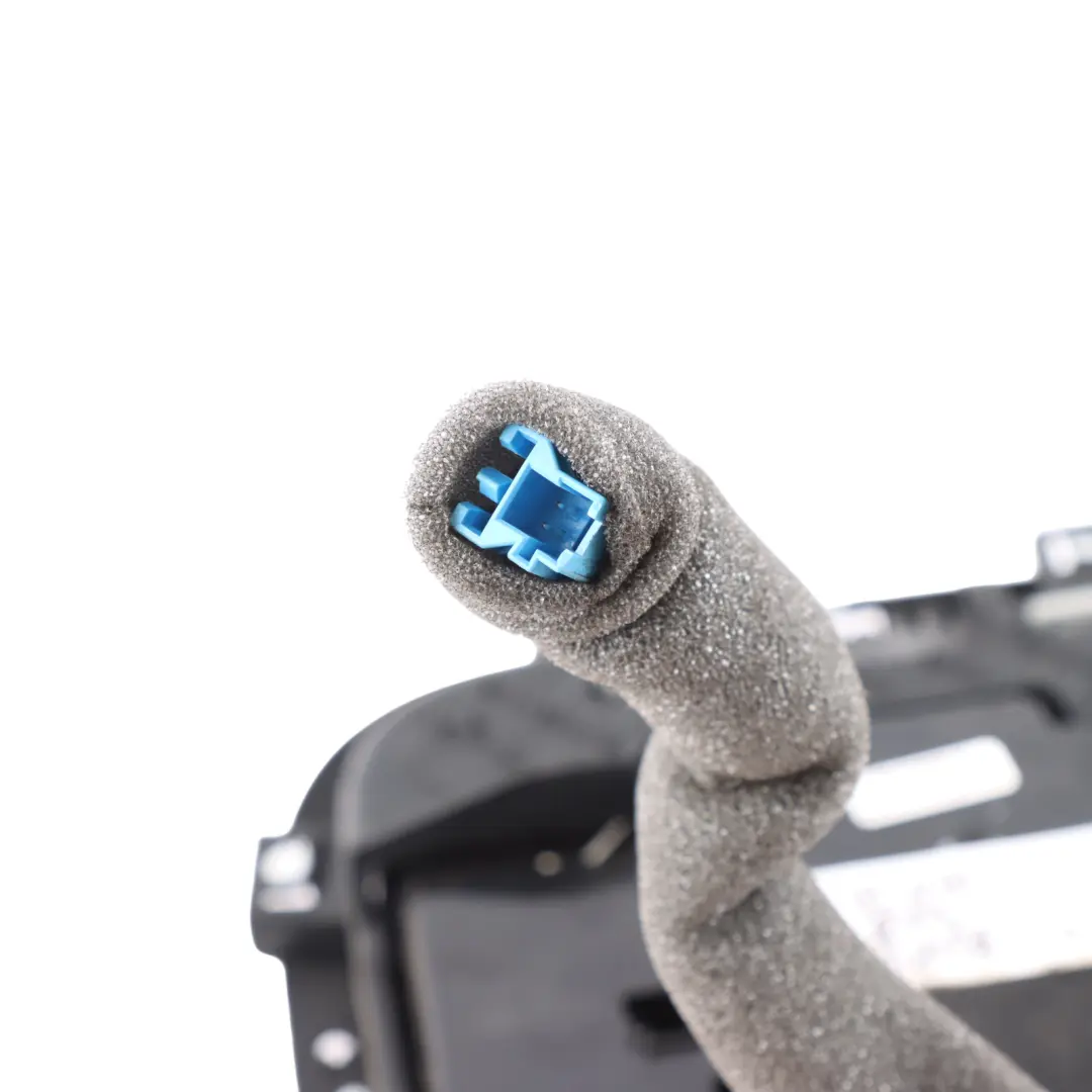 W907 Interior Front Roof Light Lamp Panel Switch to Mercedes with Part number A9076954300 Mercedes W907 Interior Front Roof Light Lamp Panel Switch - SKU A9076954300 - Part number A9076954300