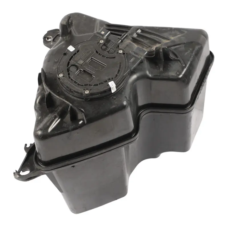 W907 OM654 Adblue Storage Tank Bottle to Mercedes Sprinter with Part number A9104702401 Mercedes Sprinter W907 OM654 Adblue Storage Tank Bottle - SKU A9104702401 - Part number A9104702401