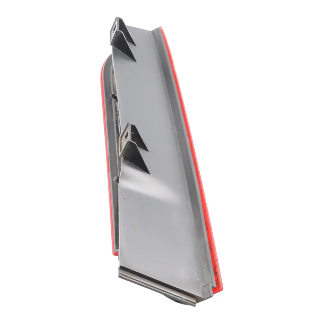 Rücklicht Hinten Rechts Lampe Seitenwand für Ford Transit Connect mit Teilenummer DT1113A602AD Ford Transit Connect Rücklicht Hinten Rechts Lampe Seitenwand - SKU DT1113A602AD - Teilenummer DT1113A602AD