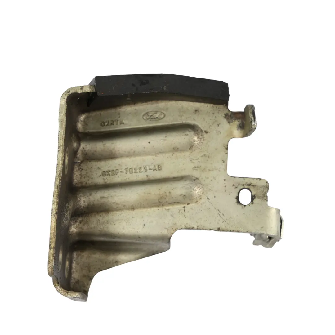 Mk1 Getriebe Schalt Kabel Halterung für Ford Transit Custom mit Teilenummer GK2P-7B229-AB Ford Transit Custom Mk1 Getriebe Schalt Kabel Halterung - SKU GK2P-7B229-AB - Teilenummer GK2P-7B229-AB