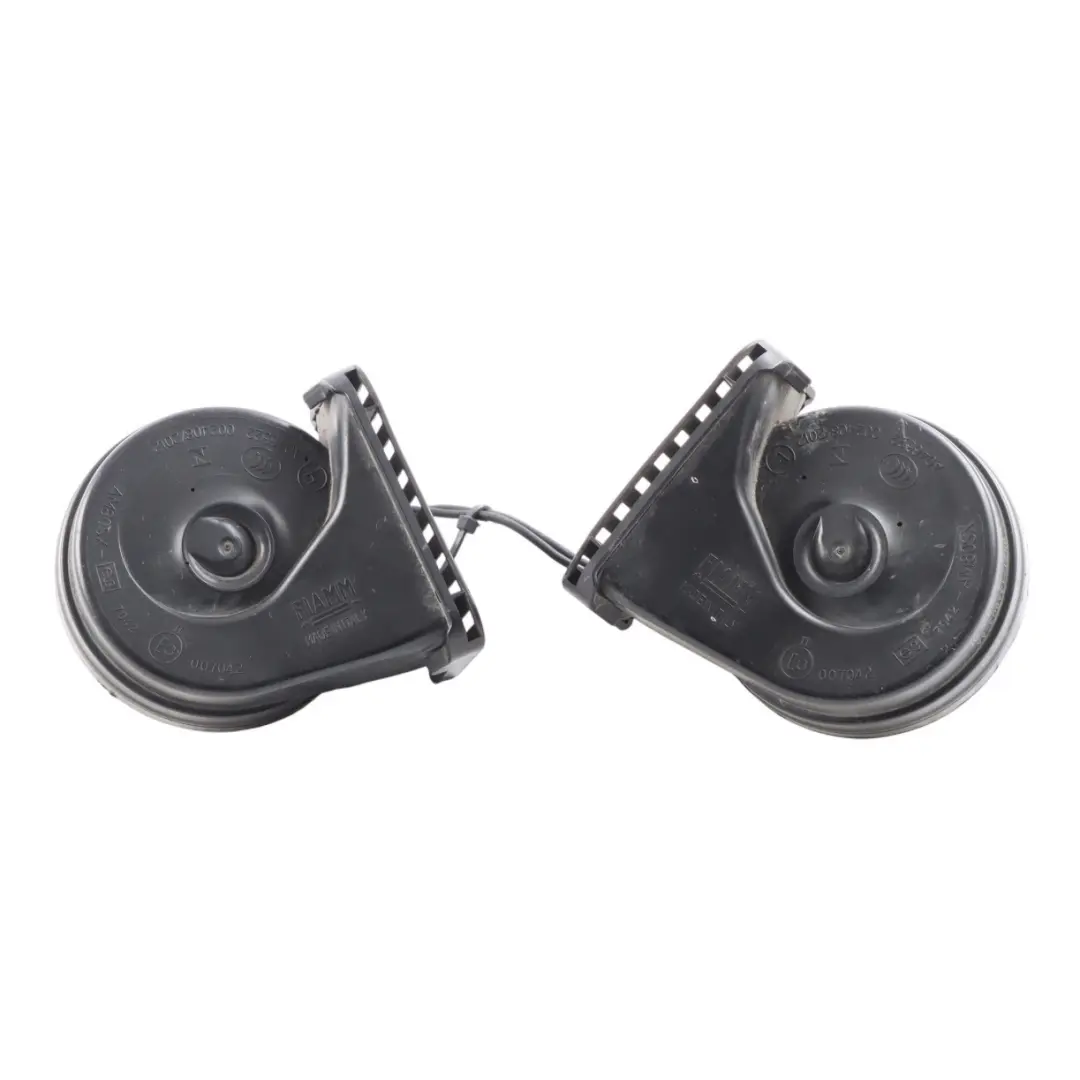 Horn Signal Low High Tone Set GK2T-13A803-AA to Ford Transit Custom with Part number GK2T13A803AA-1 Ford Transit Custom Horn Signal Low High Tone Set GK2T-13A803-AA - SKU GK2T13A803AA-1 - Part number GK2T13A803AA-1