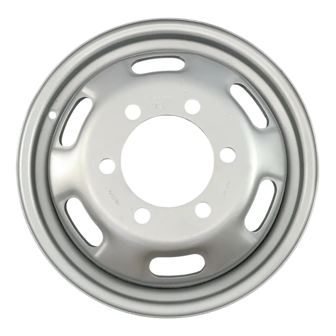 Llanta Acero Plata 16" ET:107 5,5J para Iveco Daily V con número de pieza KBA44544 Iveco Daily V Llanta Acero Plata 16" ET:107 5,5J - SKU KBA44544-1 - Número de pieza KBA44544