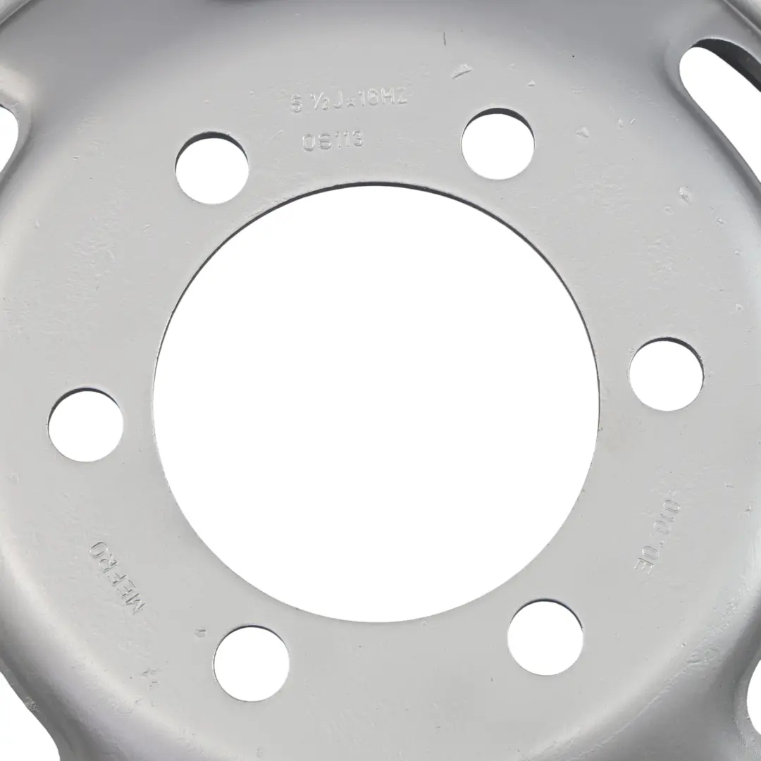 Cerchio Acciaio Argento 16" ET:107 5,5J per Iveco Daily V con numero di parte KBA44544 Iveco Daily V Cerchio Acciaio Argento 16" ET:107 5,5J - SKU KBA44544-1 - Numero di parte KBA44544