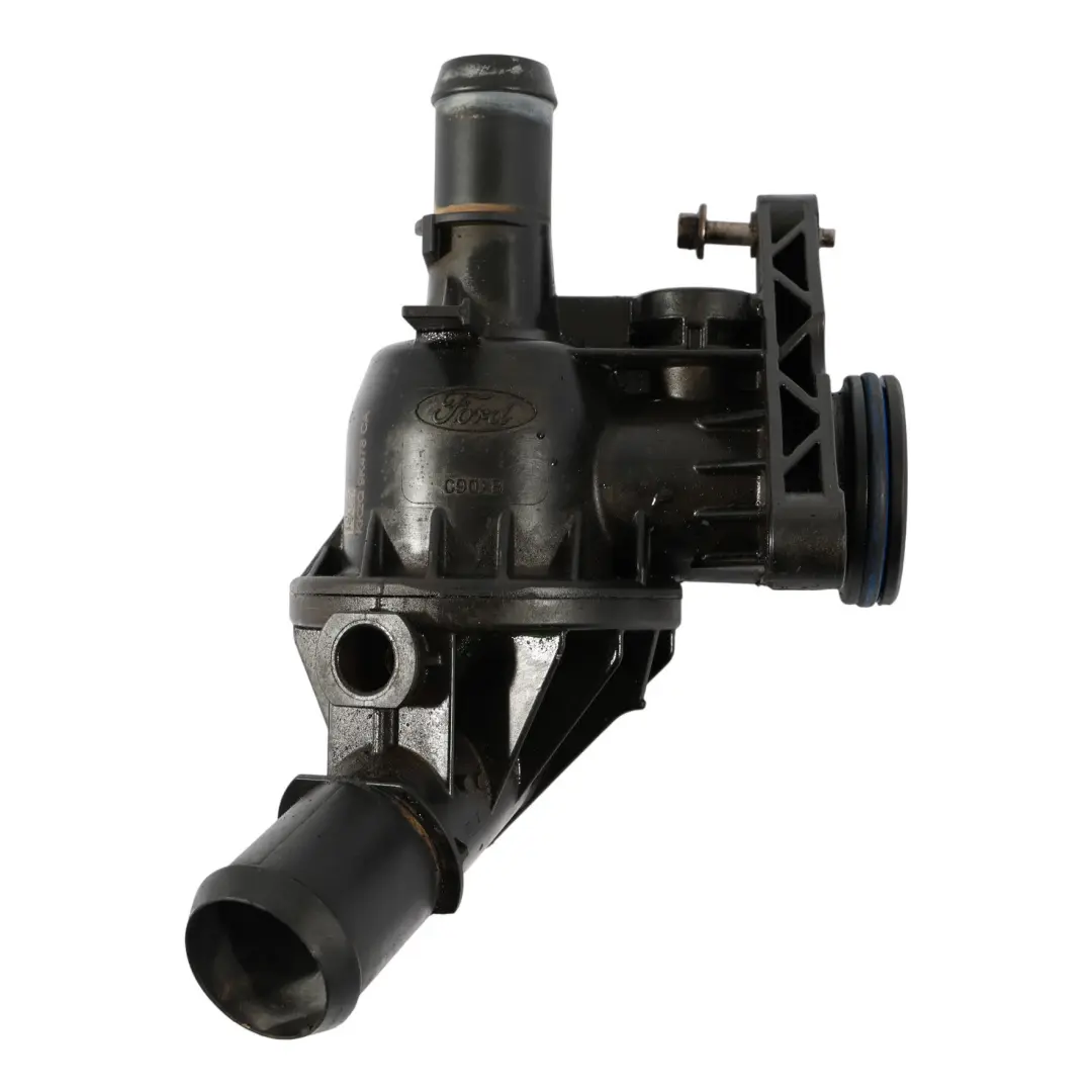 Mk8 2.0 Ecoblue Obudowa Termostatu do Ford Transit o numerze KK2Q-9K478-CA Ford Transit Mk8 2.0 Ecoblue Obudowa Termostatu - SKU KK2Q-9K478-CA - Numer Części KK2Q-9K478-CA