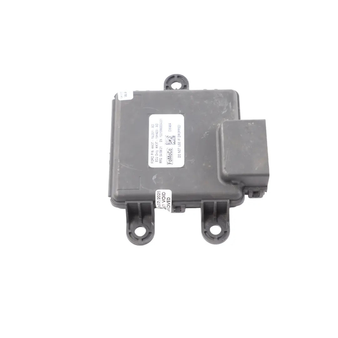 Mk8 Rear View Camera Control Module Unit ECU to Ford Transit with Part number KK3T19J201AD Ford Transit Mk8 Rear View Camera Control Module Unit ECU - SKU KK3T19J201AD - Part number KK3T19J201AD