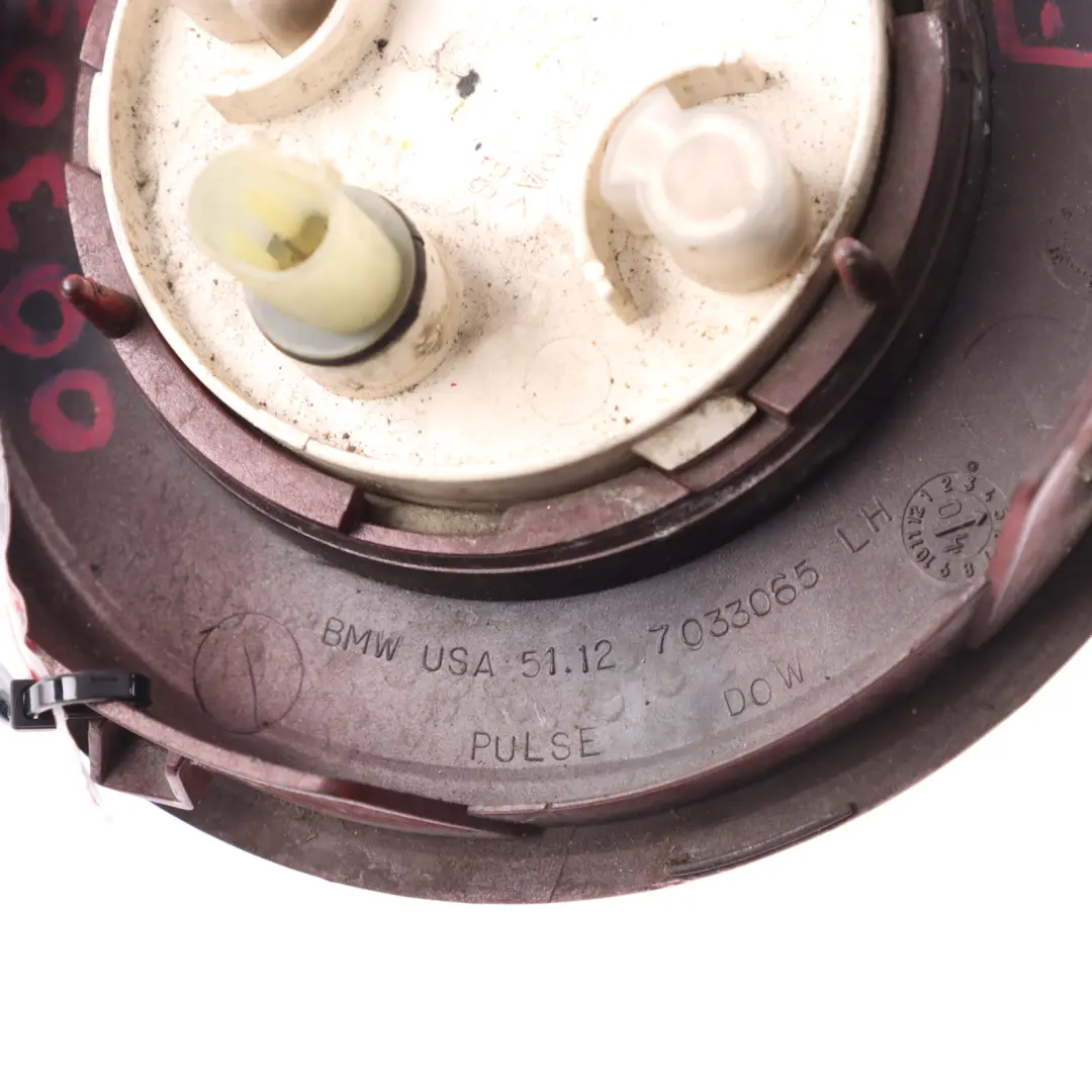 Blende Seitenwand Lackiert Links Hellrot - 314 Rot für BMW Z4 er E85 Roadster mit Teilenummer 0030963 BMW Z4 er E85 Roadster Blende Seitenwand Lackiert Links Hellrot - 314 Rot - SKU P0030963-HELL - Teilenummer 0030963