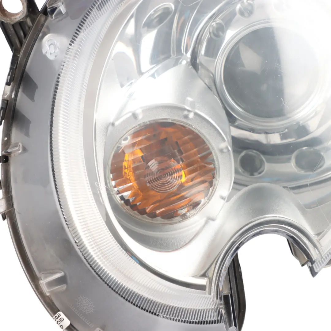 Drivers Side Xenon Headlight Right O/S to Mini Cooper R55 R56 R57 with Part number 7269990 Mini Cooper R55 R56 R57 Drivers Side Xenon Headlight Right O/S - SKU rhd-7269990 - Part number 7269990