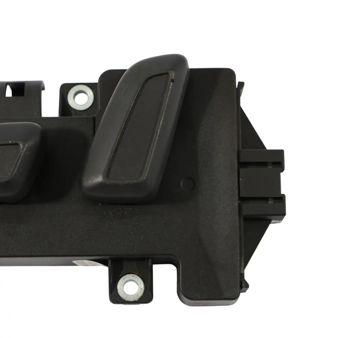 Switch Regulation Control Front Left N/S to Audi A5 8T A7 4G Q5 8R Seat with Part number 8K0959747B Audi A5 8T A7 4G Q5 8R Seat Switch Regulation Control Front Left N/S - SKU 8K0959747B - Part number 8K0959747B