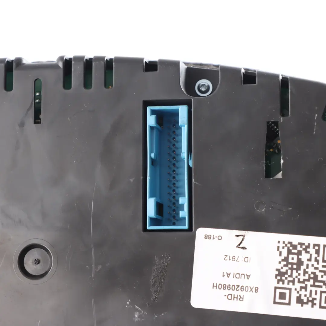 Instrument Cluster Speedometer Clocks Manual to Audi A1 8X Diesel with Part number 8X0920980H Audi A1 8X Diesel Instrument Cluster Speedometer Clocks Manual - SKU RHD-8X0920980H - Part number 8X0920980H