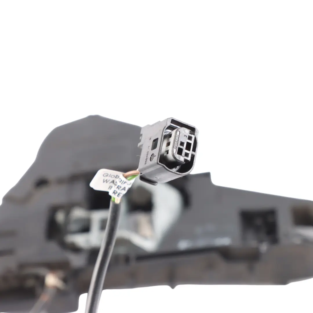 Mercedes M ML W164 1 Door Lock Front Right O/S Mechanism Actuator - SKU RHD-A1647201535-3 - Part number A1647201535