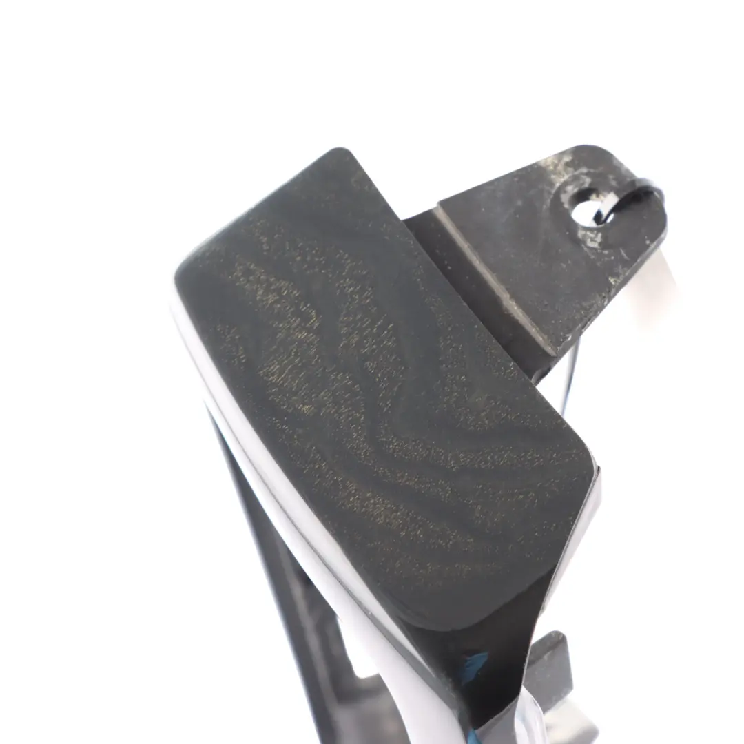 W218 Air Vent Cover Trim Dashboard Wood Front Right O/S to Mercedes CLS with Part number A2186807471 Mercedes CLS W218 Air Vent Cover Trim Dashboard Wood Front Right O/S - SKU RHD-A2186807471 - Part number A2186807471