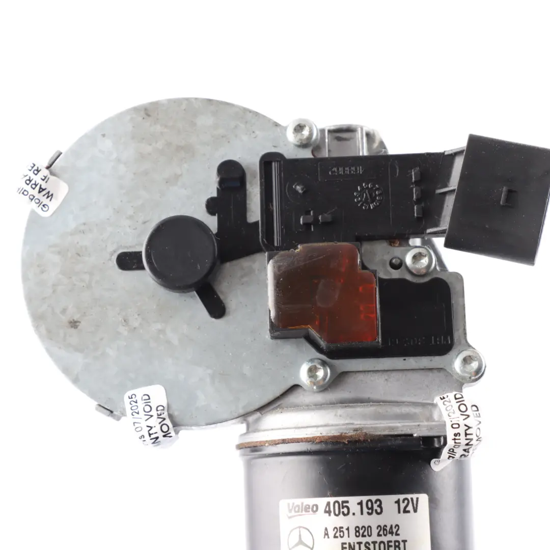 Windscreen Wiper Linkage Motor Unit Valeo A2518202642 to Mercedes W251 with Part number A2518200141 Mercedes W251 Windscreen Wiper Linkage Motor Unit Valeo A2518202642 - SKU RHD-A2518200141-1 - Part number A2518200141