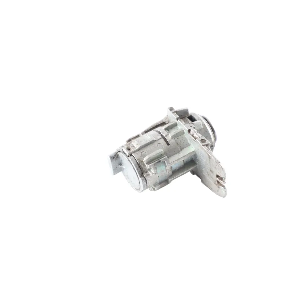 Lock Cylinder Front Door Right O/S Key Set to Mercedes Vito W447 with Part number A4478900667 Mercedes Vito W447 Lock Cylinder Front Door Right O/S Key Set - SKU RHD-A4478900667 - Part number A4478900667