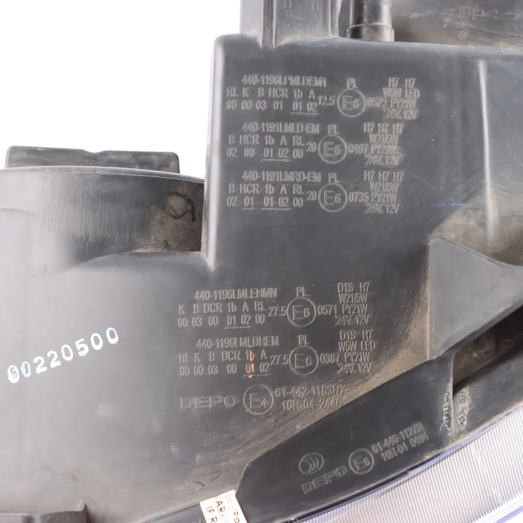 Mercedes Vito W639 Headlamp Headlight Light Lamp Front Left N/S - SKU RHD-A6398202061-TAIWAN - Part number A6398202061