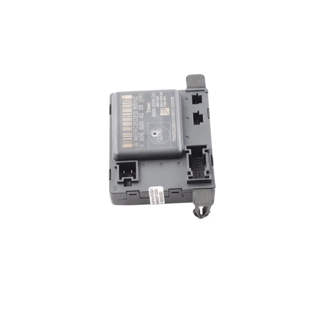 Door Module Front Right O/S Control Unit ECU to Mercedes W906 with Part number A9068204226 Mercedes W906 Door Module Front Right O/S Control Unit ECU - SKU RHD-A9068204226 - Part number A9068204226