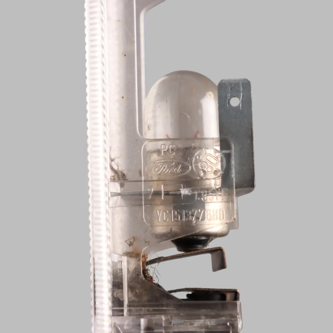 Luz De Lectura Interior Lámpara De Techo para Ford Transit con número de pieza YC151377680 Ford Transit Luz De Lectura Interior Lámpara De Techo - SKU YC151377680 - Número de pieza YC151377680