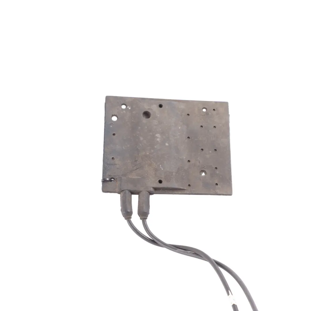 Bumper Dualband Aerial Antenna 0016668 to BMW E36 E46 E38 E39 X5 E53 with Part number 0016669 BMW E36 E46 E38 E39 X5 E53 Bumper Dualband Aerial Antenna 0016668 - SKU 0016669 - Part number 0016669