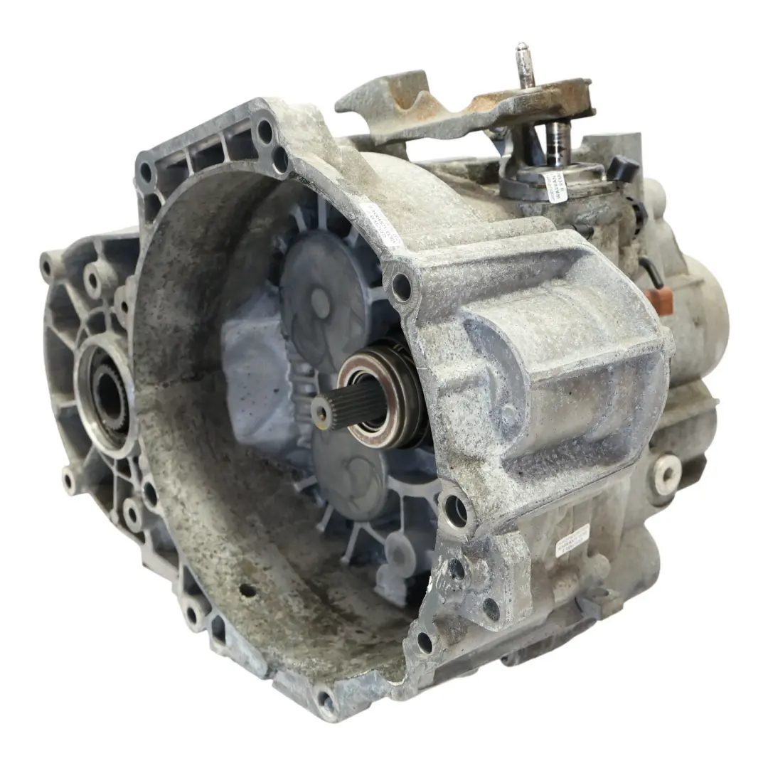 CFHF 4X4 Cambio Manuale 6 Velocità NFQ GARANZIA per Skoda Yeti 2.0 TDI con numero di parte 02Q300013S Skoda Yeti 2.0 TDI CFHF 4X4 Cambio Manuale 6 Velocità NFQ GARANZIA - SKU 02Q300013S - Numero di parte 02Q300013S