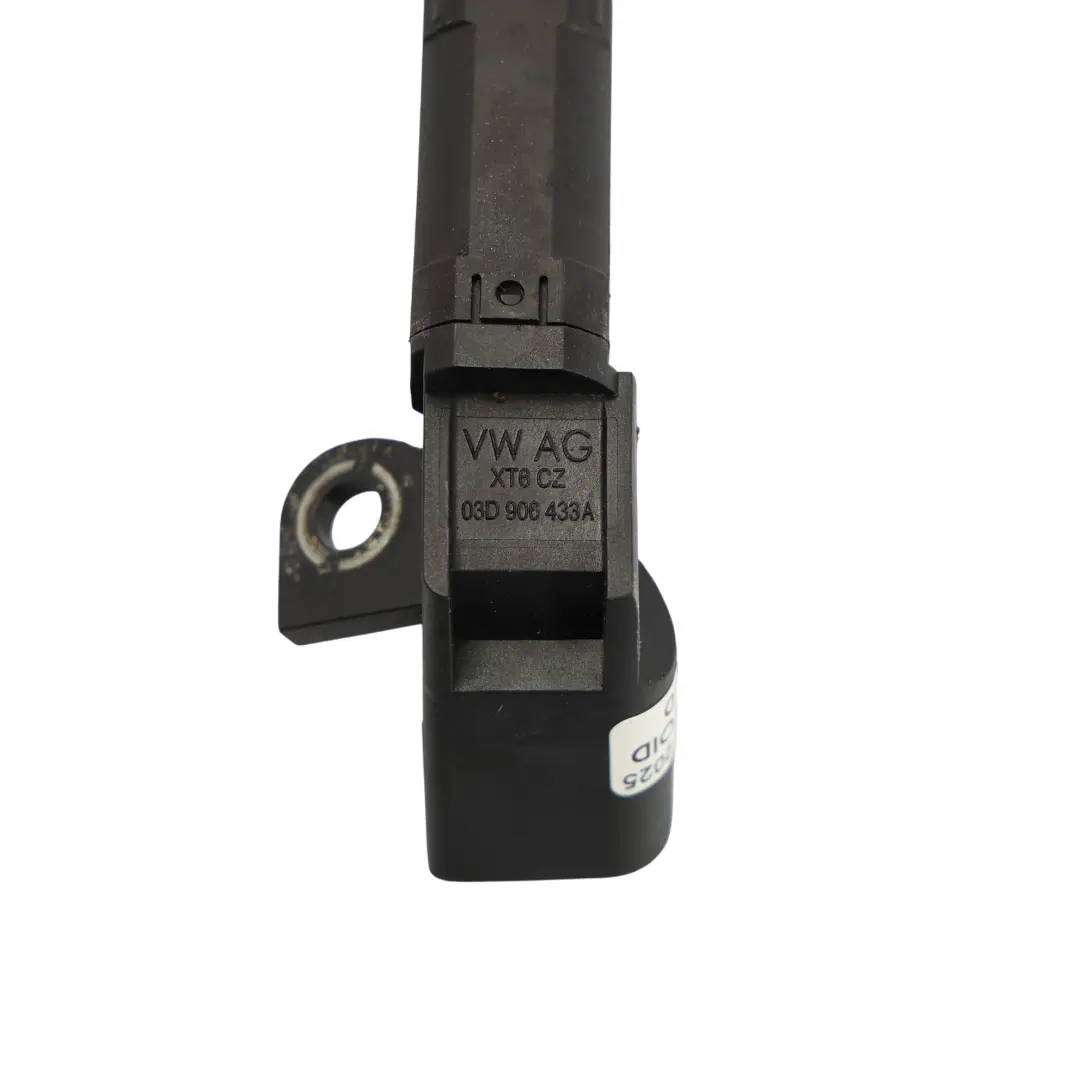 Kurbelwelle Impuls Position Drehzahlsensor 1.2 Benzin für VW Polo 6R mit Teilenummer 03D906433A VW Polo 6R Kurbelwelle Impuls Position Drehzahlsensor 1.2 Benzin - SKU 03D906433A - Teilenummer 03D906433A
