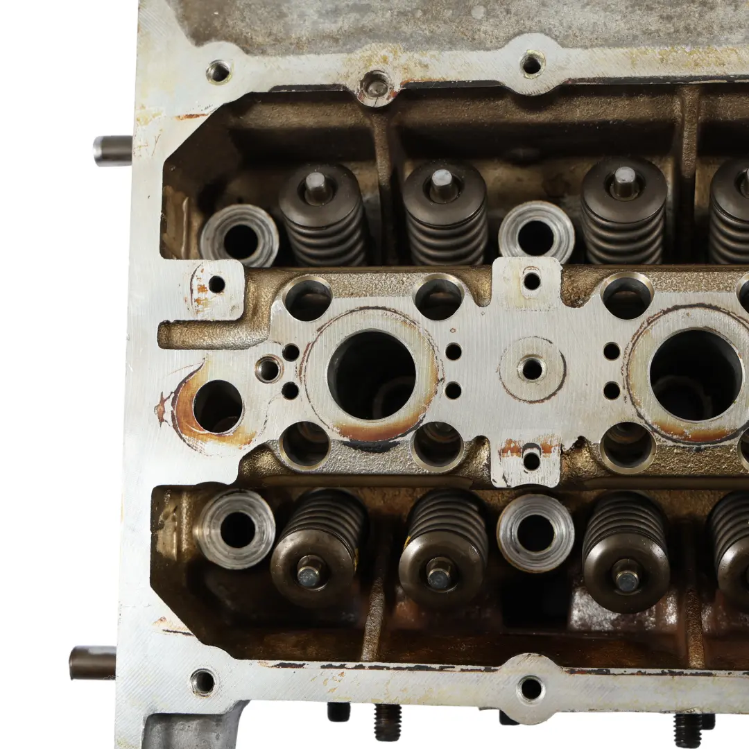 VW Volkswagen Polo 6R 1.2 TSI CGPB Couvre Culasse Moteur - SKU 03E103063J - Numéro de pièce 03E103063J