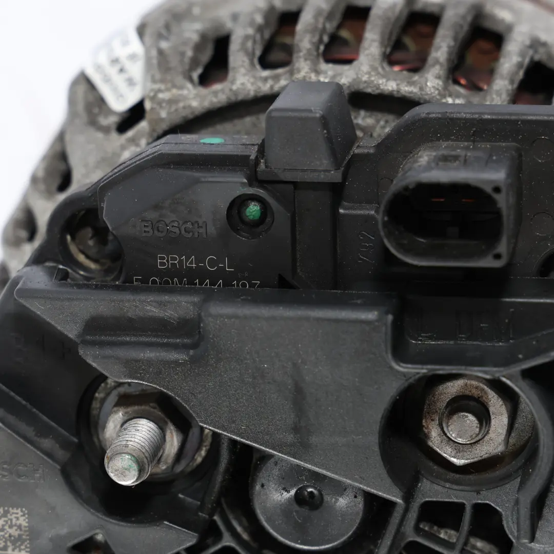 Alternador Generador 150A 14V Motor Diesel para Audi A4 B8 2.0 TDI con número de pieza 03G903016F Audi A4 B8 2.0 TDI Alternador Generador 150A 14V Motor Diesel - SKU 03G903016F - Número de pieza 03G903016F