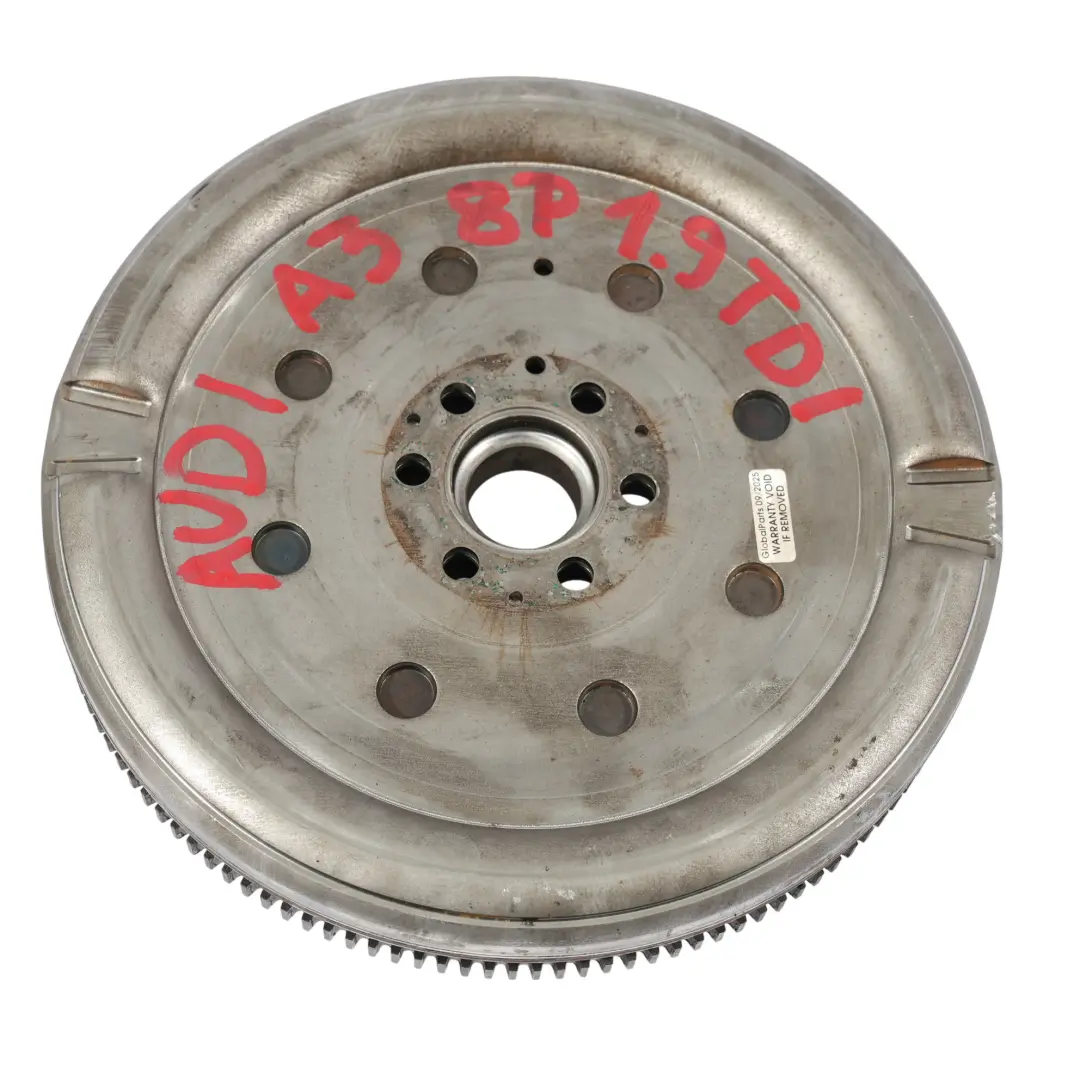 Audi A3 8P Volant Moteur Plateau D'Embrayage Plateau Pression 1.9 TDI - SKU 03L105266E - Numéro de pièce 03L105266E