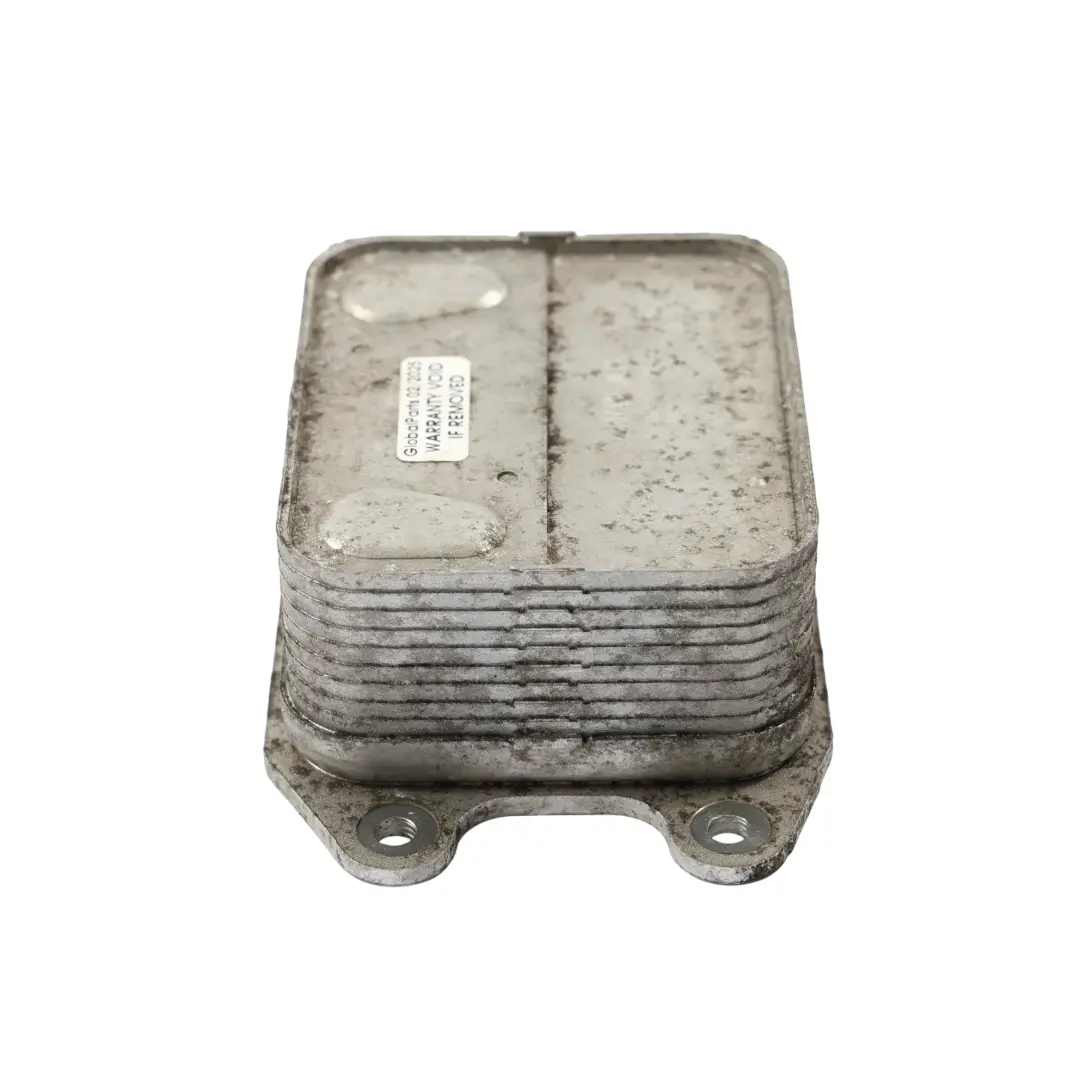 Motorölkühler Wärmetauscher für Audi A1 8X VW Golf Mk7 mit Teilenummer 04E117021K Audi A1 8X VW Golf Mk7 Motorölkühler Wärmetauscher - SKU 04E117021K - Teilenummer 04E117021K