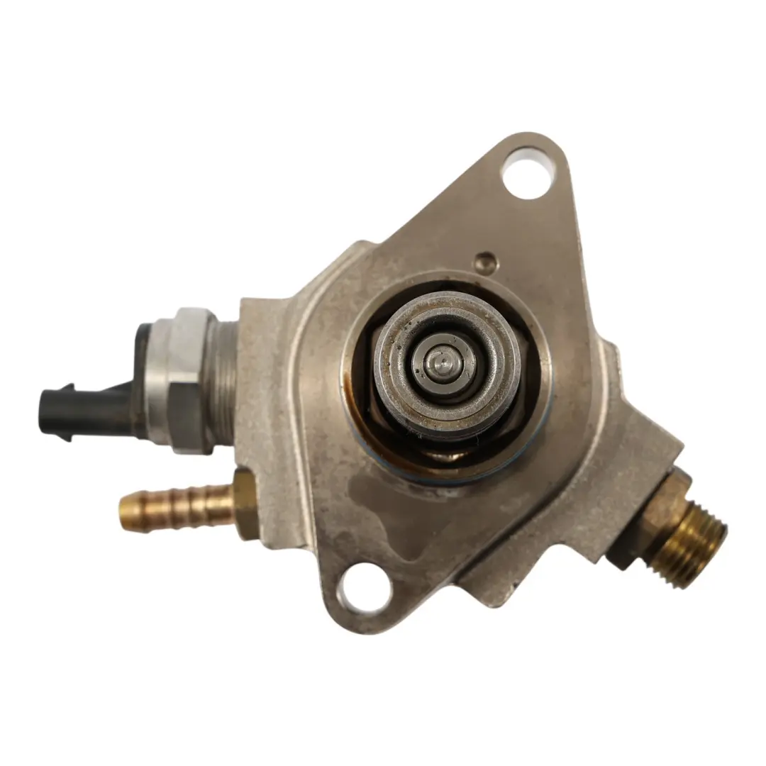 High Pressure Fuel Pump 1.0 TFSI Petrol Engine to Audi A1 8X A3 8V with Part number 04E127026L Audi A1 8X A3 8V High Pressure Fuel Pump 1.0 TFSI Petrol Engine - SKU 04E127026L - Part number 04E127026L