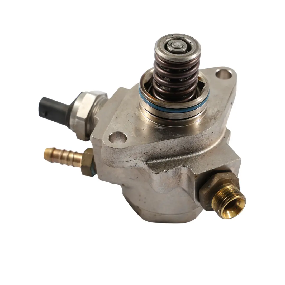 High Pressure Fuel Pump 1.0 TFSI Petrol Engine to Audi A1 8X A3 8V with Part number 04E127026L Audi A1 8X A3 8V High Pressure Fuel Pump 1.0 TFSI Petrol Engine - SKU 04E127026L - Part number 04E127026L