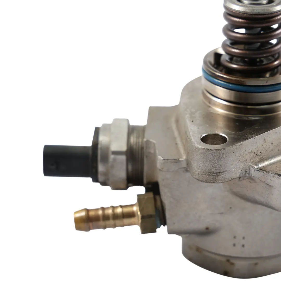 Bomba Combustible Alta Presión 1.0 TFSI Gasolina para Audi A1 8X A3 8V con número de pieza 04E127026L Audi A1 8X A3 8V Bomba Combustible Alta Presión 1.0 TFSI Gasolina - SKU 04E127026L - Número de pieza 04E127026L