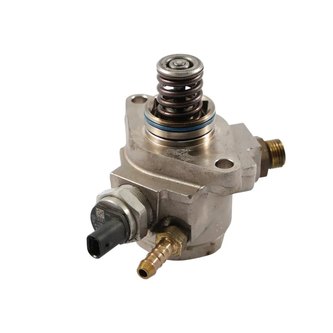 Pompa Carburante Alta Pressione 1.0 TFSI Benzina per Audi A1 8X A3 8V con numero di parte 04E127026L Audi A1 8X A3 8V Pompa Carburante Alta Pressione 1.0 TFSI Benzina - SKU 04E127026L - Numero di parte 04E127026L