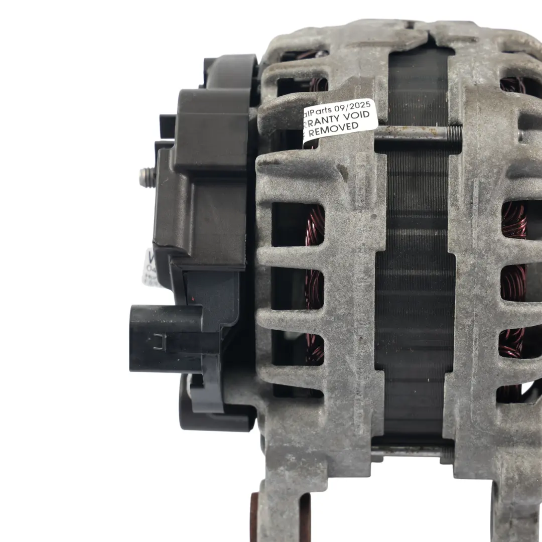 Benzina Alternatore Generatore Bosch per Skoda Rapid NH1 1.4 TSI con numero di parte 04E903021M Skoda Rapid NH1 1.4 TSI Benzina Alternatore Generatore Bosch - SKU 04E903021M - Numero di parte 04E903021M