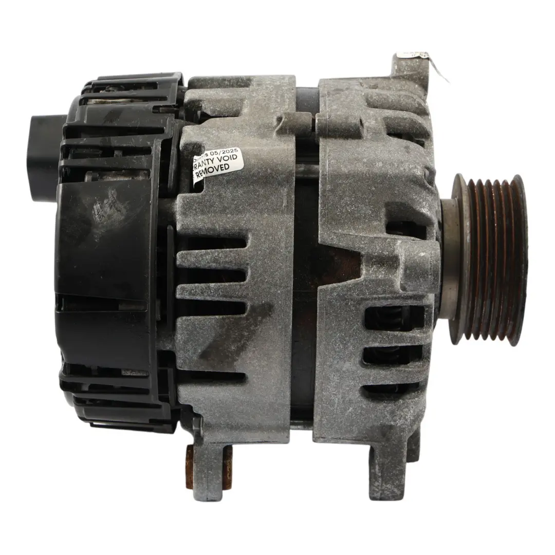 Alternator Generator Valeo to Audi A4 B9 A5 F5 Q5 FY A6 C8 A7 C8 with Part number 04L903018A Audi A4 B9 A5 F5 Q5 FY A6 C8 A7 C8 Alternator Generator Valeo - SKU 04L903018A - Part number 04L903018A