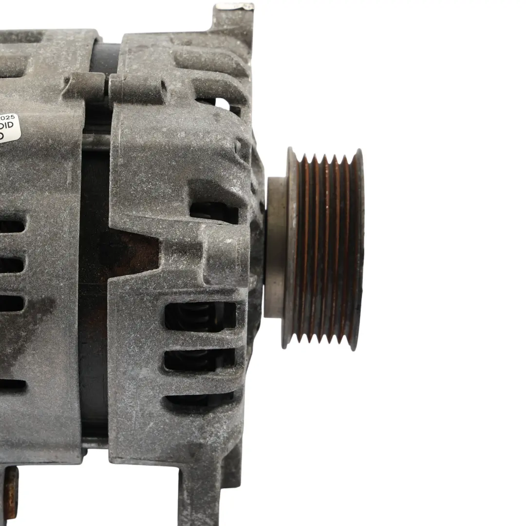Audi A4 B9 A5 F5 Q5 FY A6 C8 A7 C8 Alternador Generador Valeo - SKU 04L903018A - Número de pieza 04L903018A