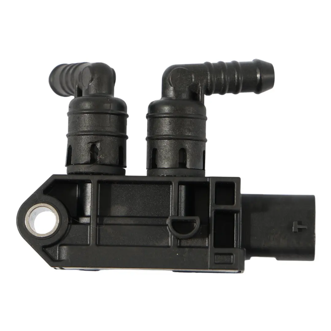 8F A6 C8 2.0 TDI Czujnik Ciśnienia Spalin do Audi A4 B9 A5 o numerze 04L906051AB Audi A4 B9 A5 8F A6 C8 2.0 TDI Czujnik Ciśnienia Spalin - SKU 04L906051AB - Numer Części 04L906051AB