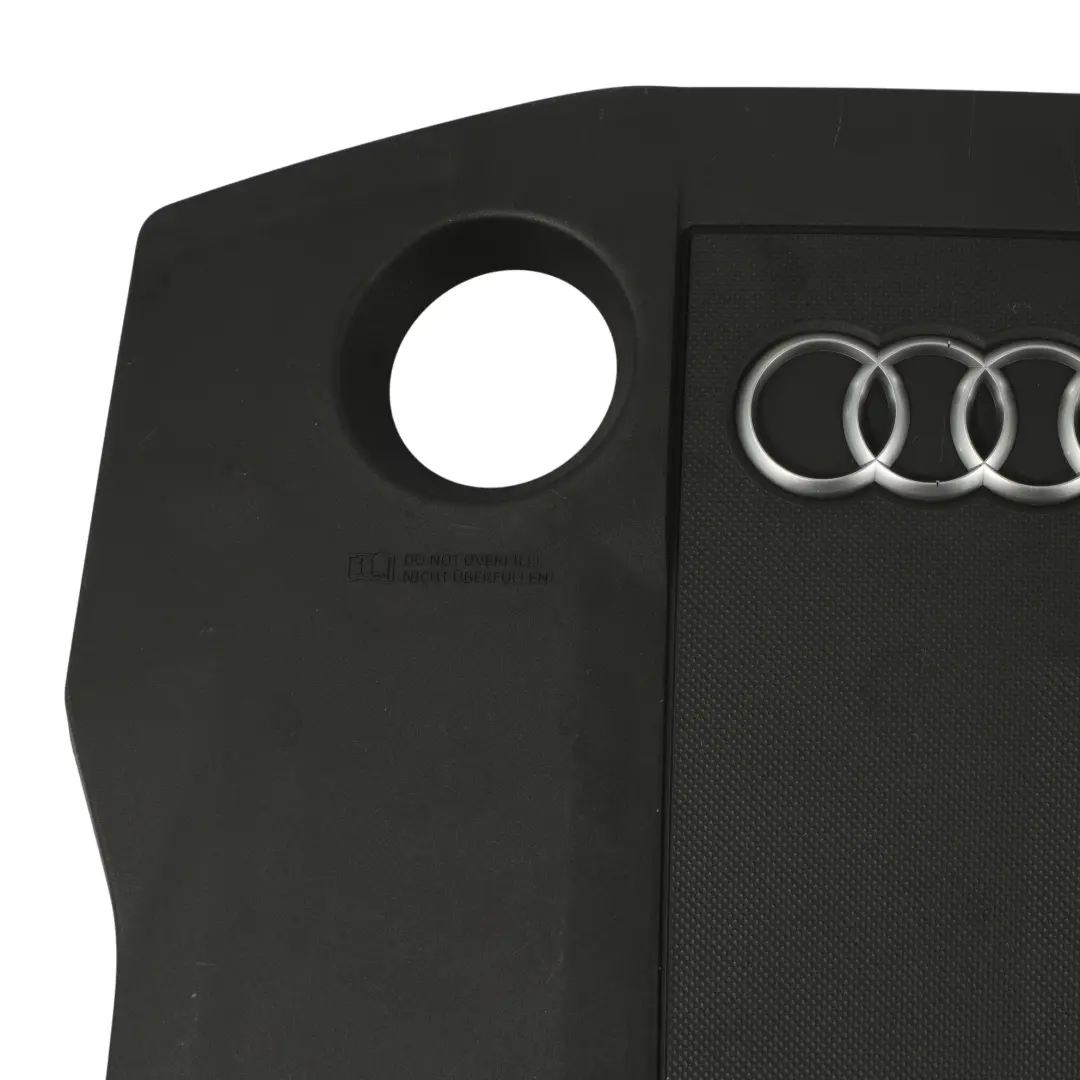 Audi A6 C8 A5 F5 Diesel Aislamiento Cubierta Motor 2.0 TDI - SKU 05L103925D - Número de pieza 05L103925D
