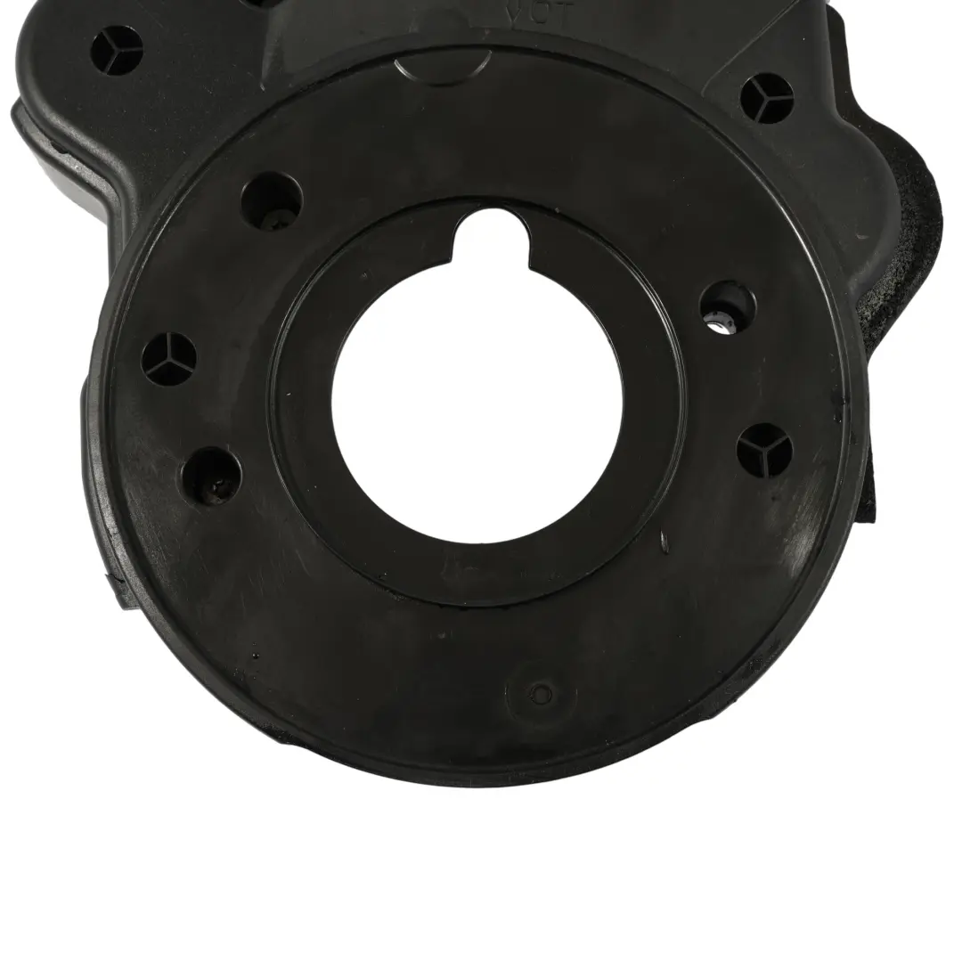 Osłona Paska Rozrządu 2.0 TDI do Audi A4 B9 A5 F5 Q5 FY A6 C8 o numerze 05L109147E Audi A4 B9 A5 F5 Q5 FY A6 C8 Osłona Paska Rozrządu 2.0 TDI - SKU 05L109147E - Numer Części 05L109147E