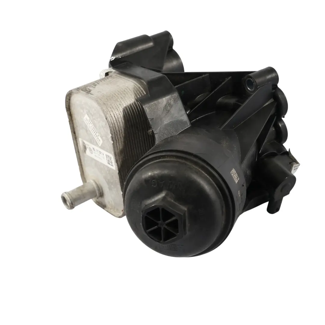 Filtro Aceite Carcasa Refrigerador 2.0 TDI 05L117021A para Audi A4 B9 A5 F5 Q5 FY con número de pieza 05L115389AB Audi A4 B9 A5 F5 Q5 FY Filtro Aceite Carcasa Refrigerador 2.0 TDI 05L117021A - SKU 05L115389AB - Número de pieza 05L115389AB