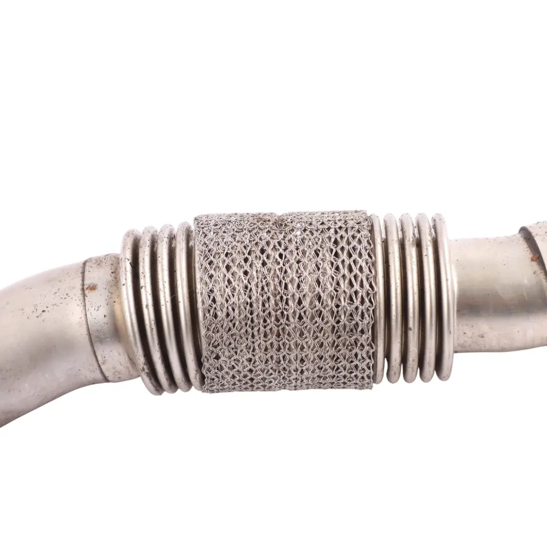 Tuyau Raccordement Système EGR D'échappement 2.0 TDI pour Audi A5 F5 A6 C8 à propos du numéro de pièce 05L131521E Audi A5 F5 A6 C8 Tuyau Raccordement Système EGR D'échappement 2.0 TDI - SKU 05L131521E - Numéro de pièce 05L131521E