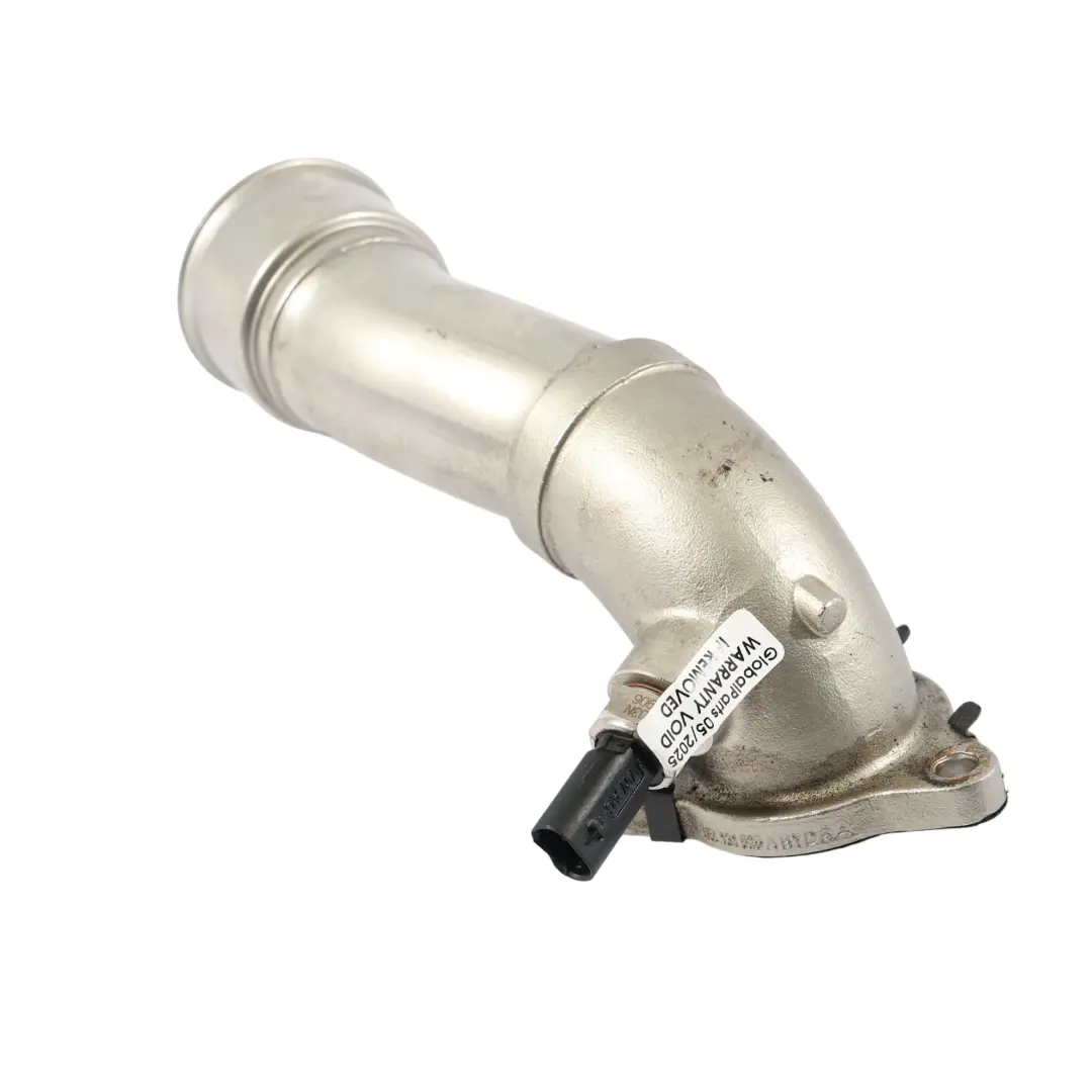 Pipe Hose Line 2.0TDI Diesel Engine to Audi A4 B9 Q5 FY A6 C8 A7 C8 EGR with Part number 05L131525A Audi A4 B9 Q5 FY A6 C8 A7 C8 EGR Pipe Hose Line 2.0TDI Diesel Engine - SKU 05L131525A - Part number 05L131525A