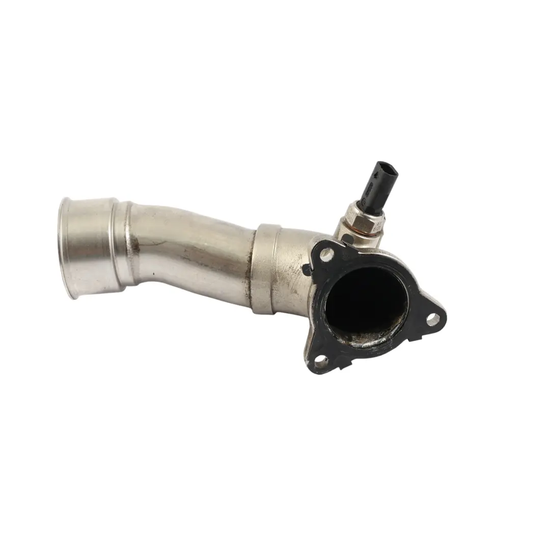 Tubo EGR 2.0TDI Motore Diesel per Audi A4 B9 Q5 FY A6 C8 A7 C8 Linea con numero di parte 05L131525A Audi A4 B9 Q5 FY A6 C8 A7 C8 Linea Tubo EGR 2.0TDI Motore Diesel - SKU 05L131525A - Numero di parte 05L131525A
