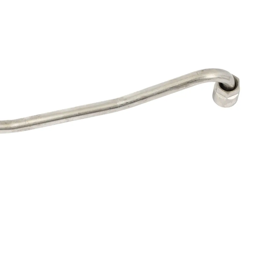 Tubo Alimentazione Olio Turbo 2.0 TDI DTNB per Audi A4 B9 Q5 FY A6 C8 con numero di parte 05L145771E Audi A4 B9 Q5 FY A6 C8 Tubo Alimentazione Olio Turbo 2.0 TDI DTNB - SKU 05L145771E - Numero di parte 05L145771E