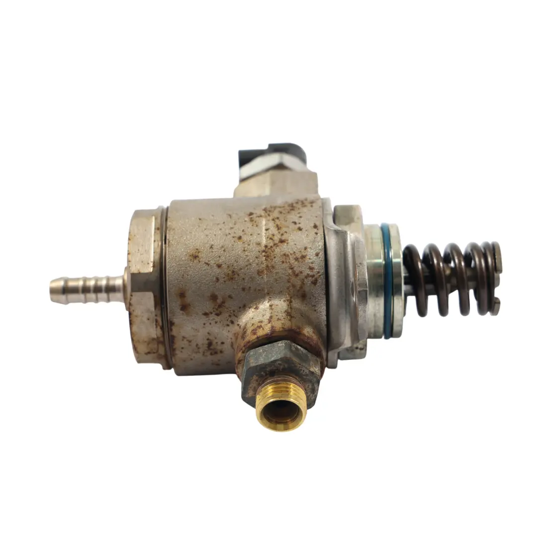 Audi A4 B8 A5 8T 2.0 TFSI Benzin Hochdruck Kraftstoff Pumpe - SKU 06J127025J - Teilenummer 06J127025J