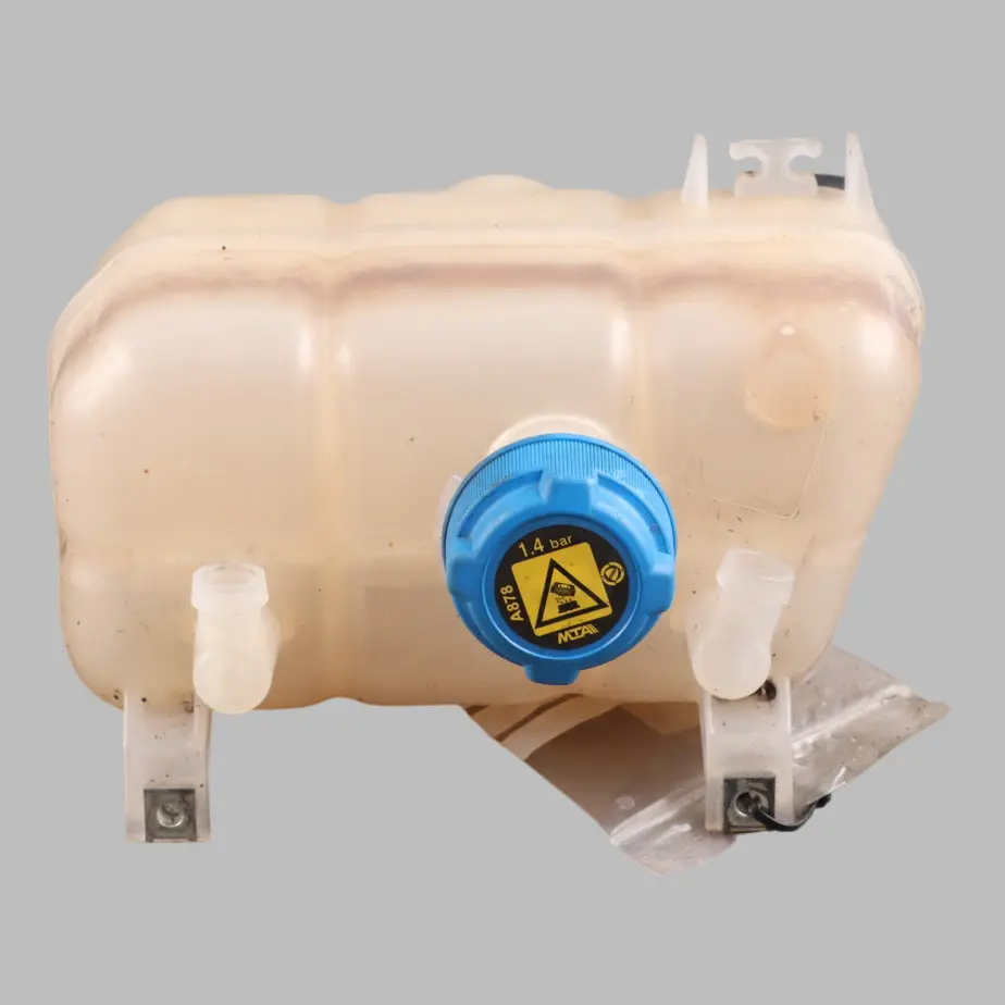 Mk3 Coolant Expansion Tank Header Bottle Reservoir to Peugeot Boxer with Part number 1674057680 Peugeot Boxer Mk3 Coolant Expansion Tank Header Bottle Reservoir - SKU 1674057680 - Part number 1674057680