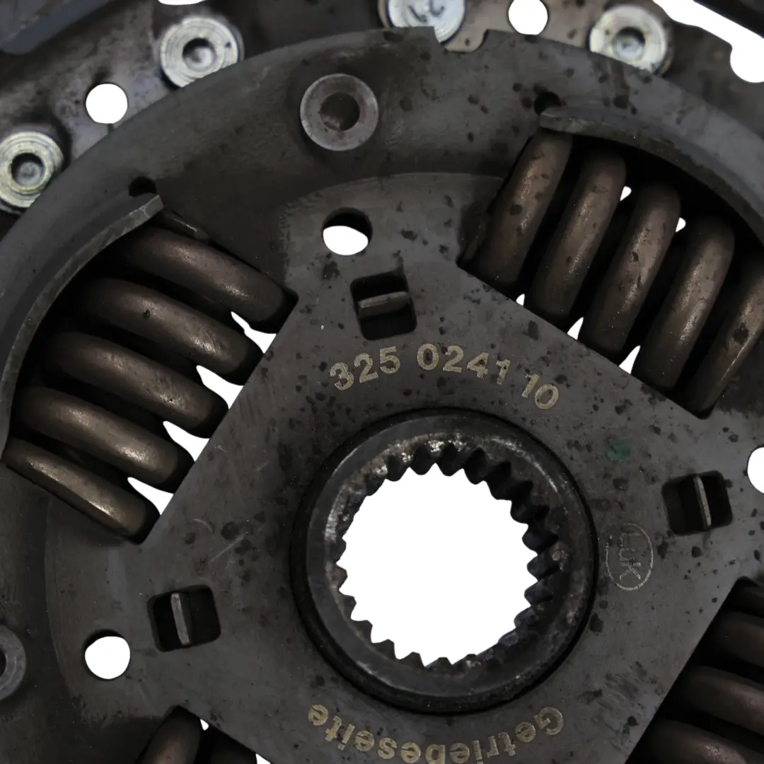 TT9 MK7 2.2 TDCi Dual Twin Mass Flywheel Clutch Kit Manual to Ford Transit with Part number 1857693 Ford Transit TT9 MK7 2.2 TDCi Dual Twin Mass Flywheel Clutch Kit Manual - SKU 1857693 - Part number 1857693