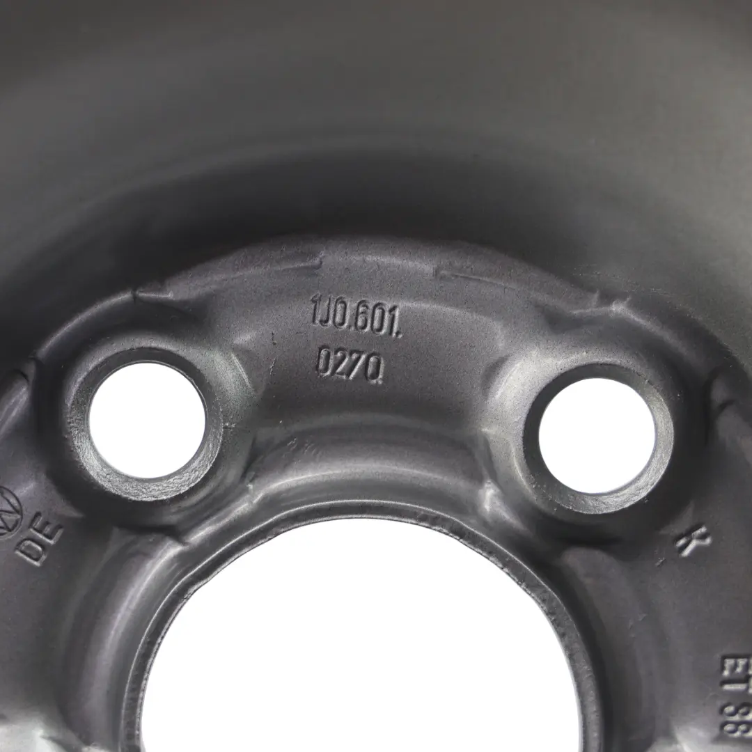 VW Volkswagen Golf Mk4 IV Wheel Rim Steel Silver 15'' 6J ET:38 - SKU 1J0601027Q - Part number 1J0601027Q