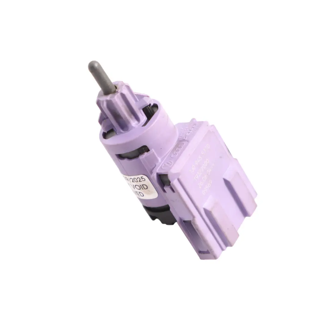 Volkswagen Touareg 7L Brake Light Pedal Switch 19322000 - SKU 1J0945511D - Part number 1J0945511D