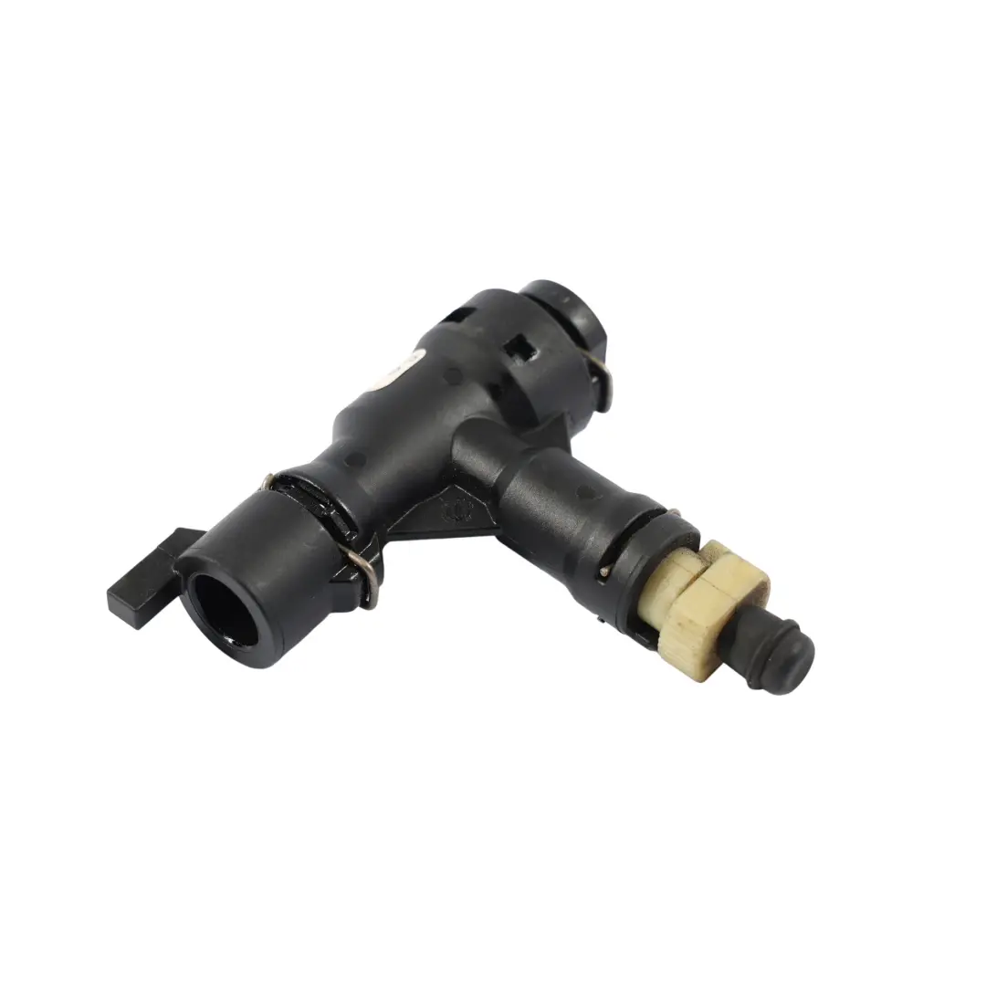 Mk6 Audi A3 8P 8V Clutch Ventilation Pipe Line to Volkswagen Golf with Part number 1K0721468C Volkswagen Golf Mk6 Audi A3 8P 8V Clutch Ventilation Pipe Line - SKU 1K0721468C - Part number 1K0721468C